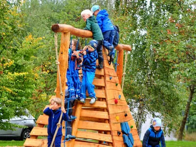 Waldspielplatz Omes Axams Bild 1